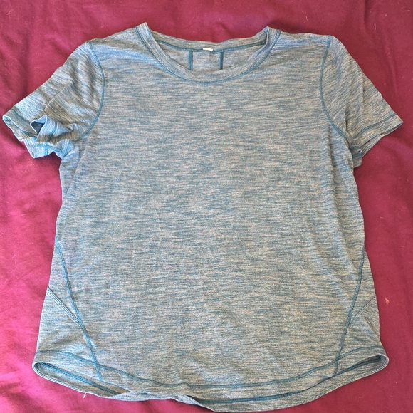 lululemon athletica Tops - lululemon athletica Heathered Blue Short Sleeve Tee